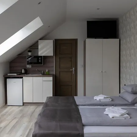 Belvarosi Premium Apartmanhaz *