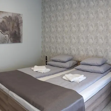 Belvarosi Premium Apartmanhaz *