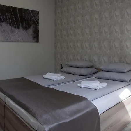 Belvarosi Premium Apartmanhaz Baja