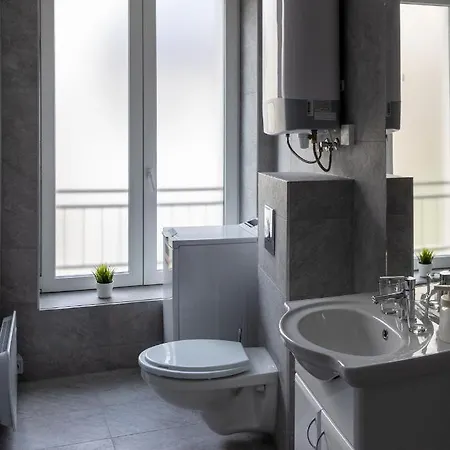 Belvarosi Premium Apartmanhaz * Baja
